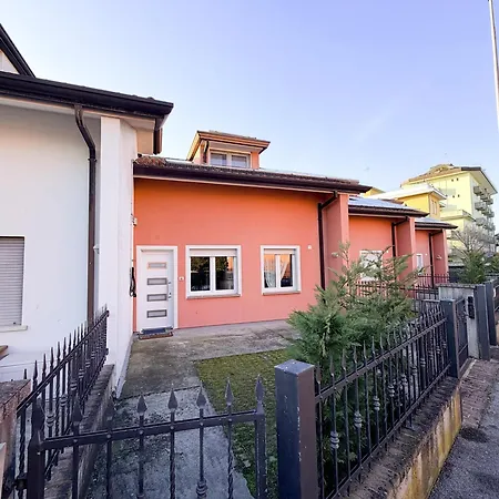 Casa vacanze Oasi Villini 13 *